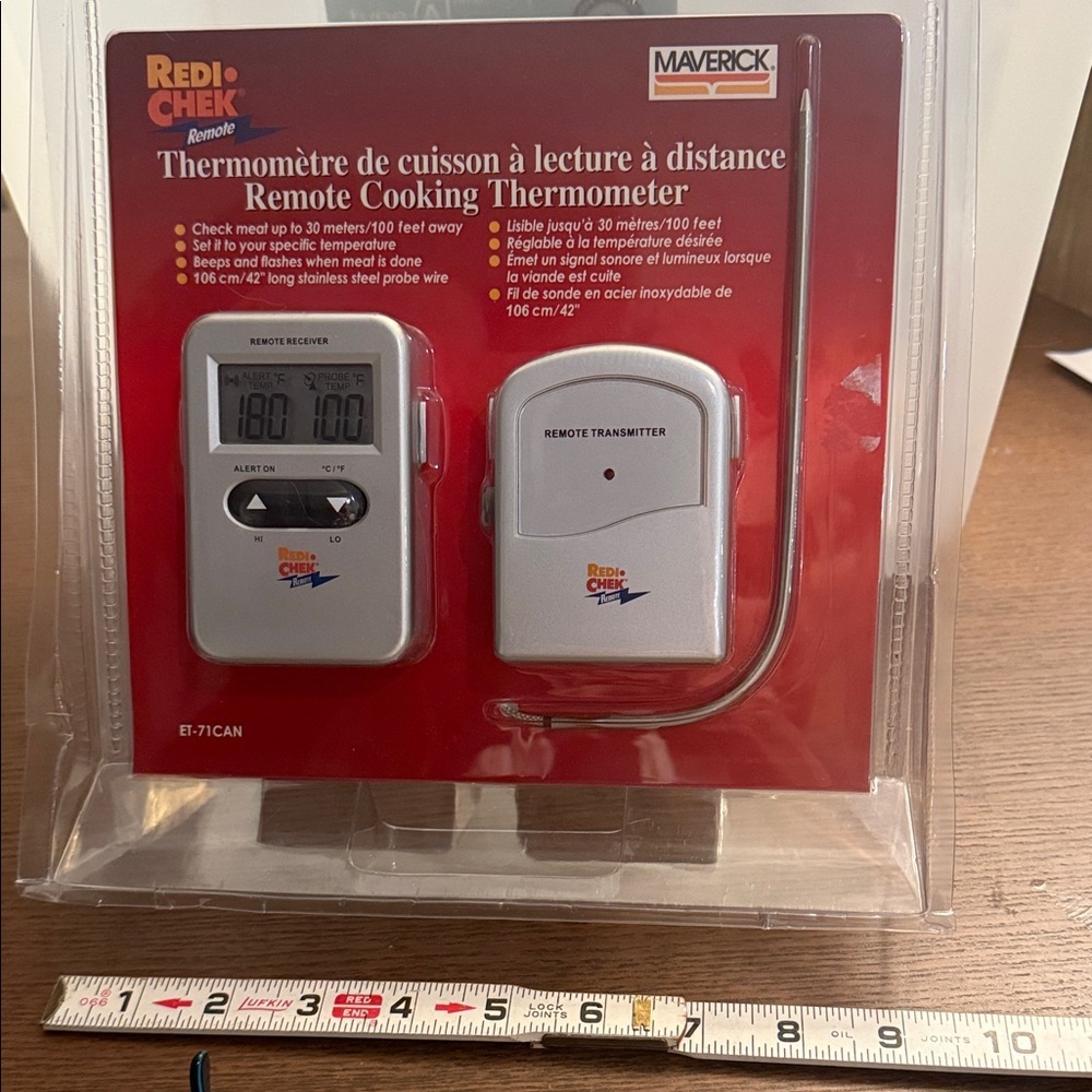 Maverick Redi-Chek Remote Cooking Thermometer check up to 100 ft away!
